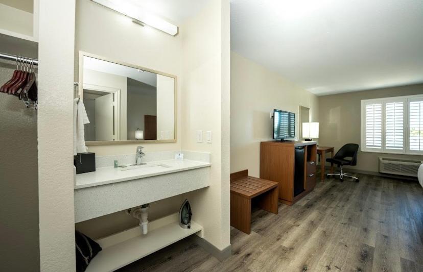 Best Western Houston Iah Intercontinental Airport Inn Humble Kültér fotó